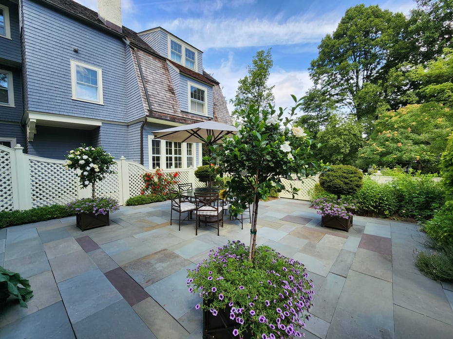 27 Country Club Road Photo 5