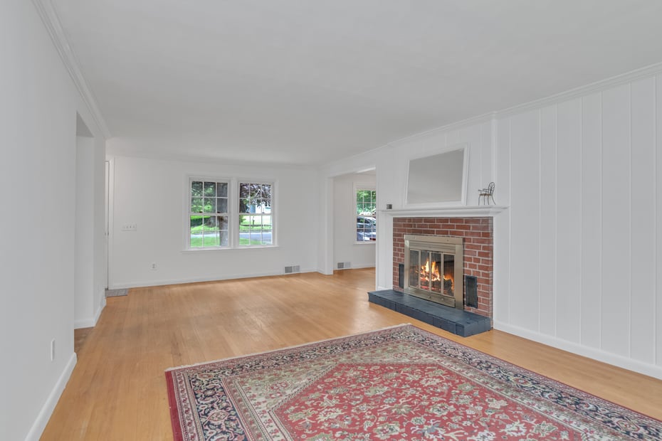 702 Griswold Street Photo 6