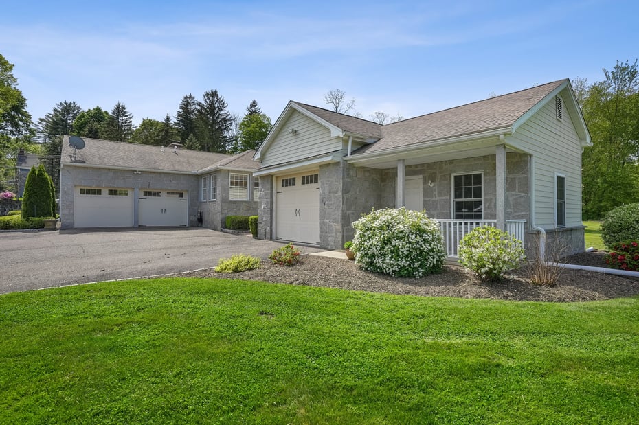 762 Sport Hill Road Photo 36
