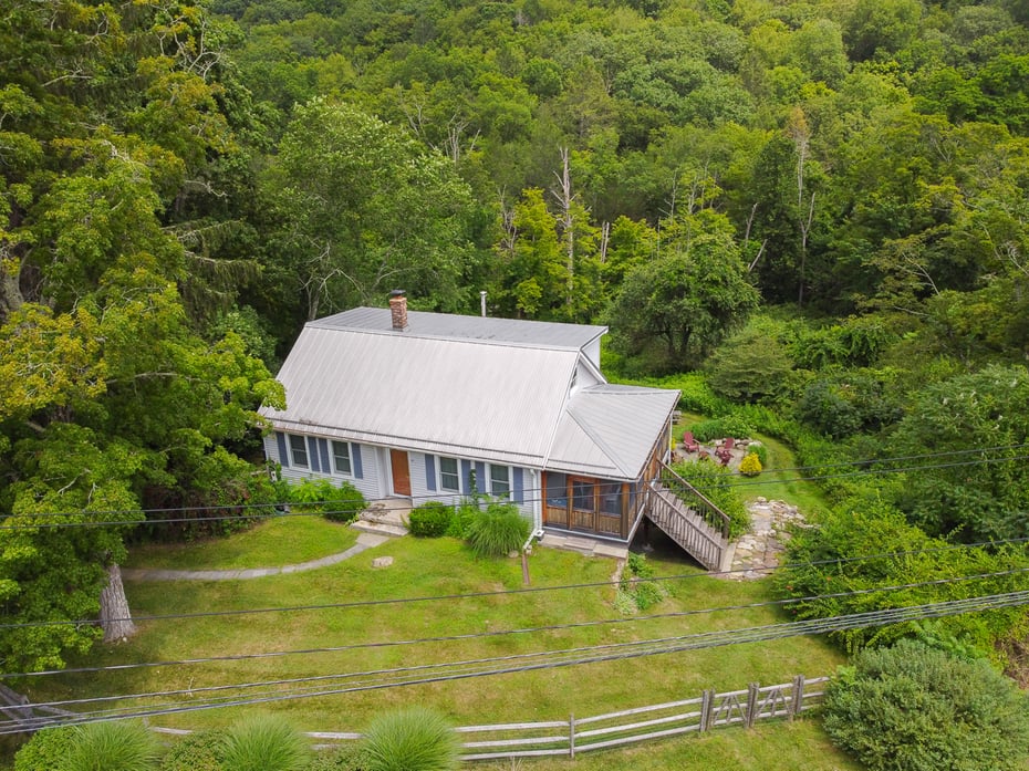 2 Valley Road Photo 29