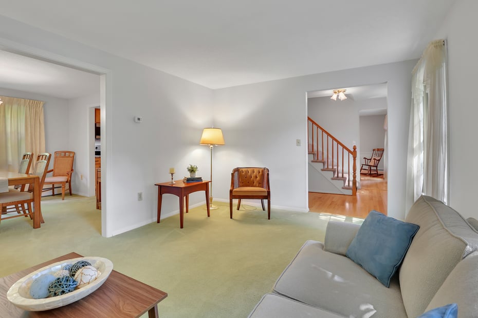 11 Paper Chase Drive Photo 10