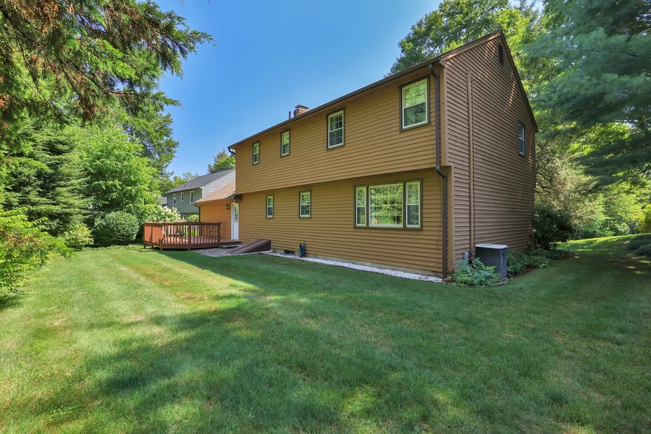 11 Paper Chase Drive Photo 20