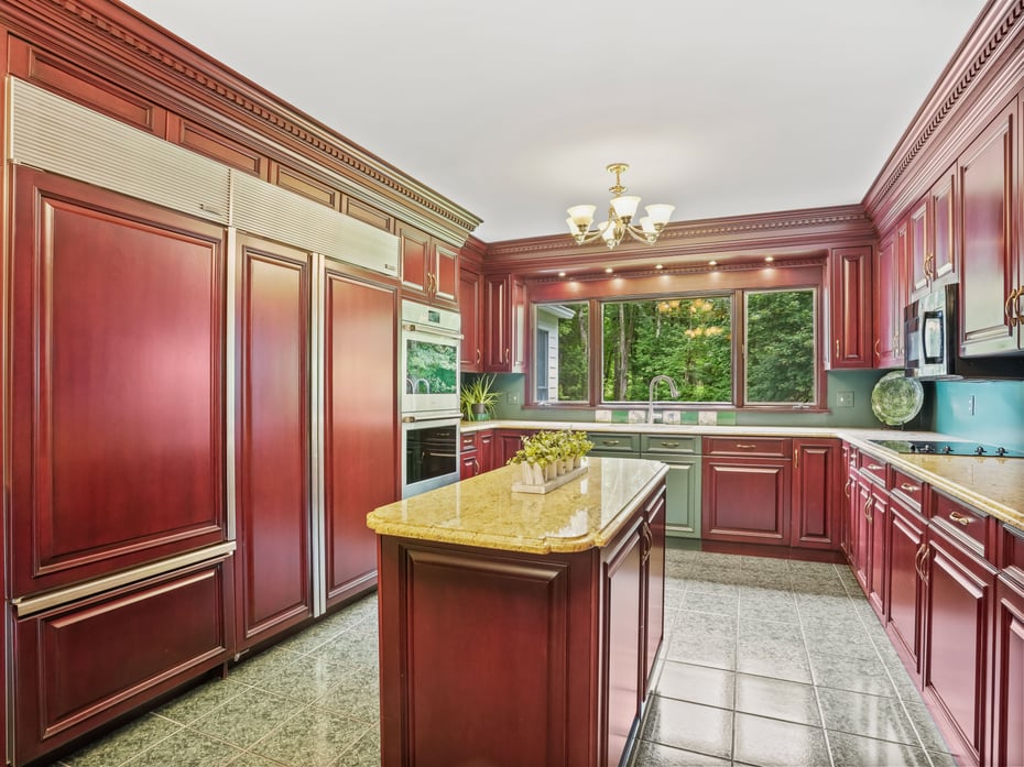 352 Ridgefield Road Photo 13