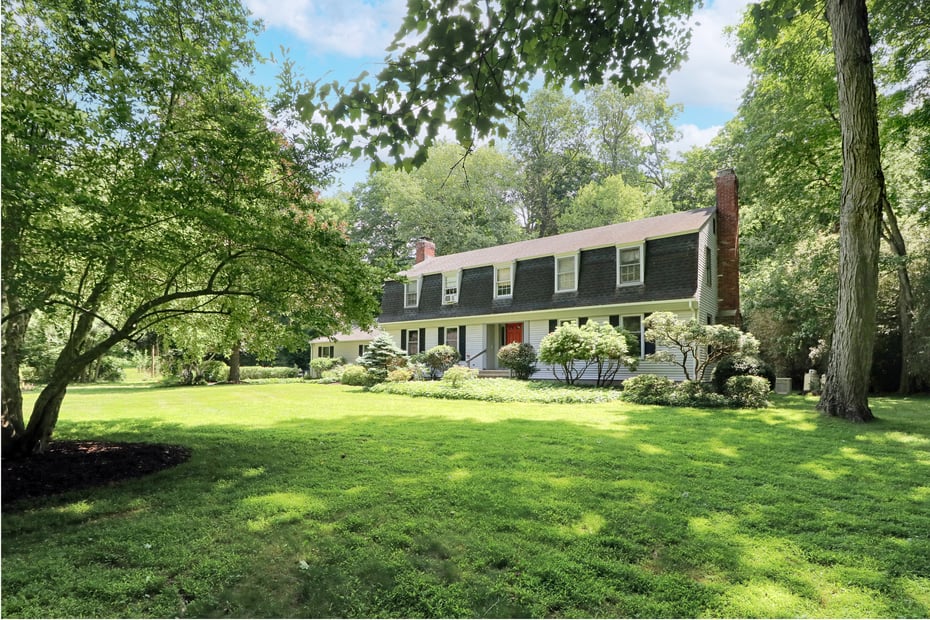 1135 Hulls Farm Road Photo 1