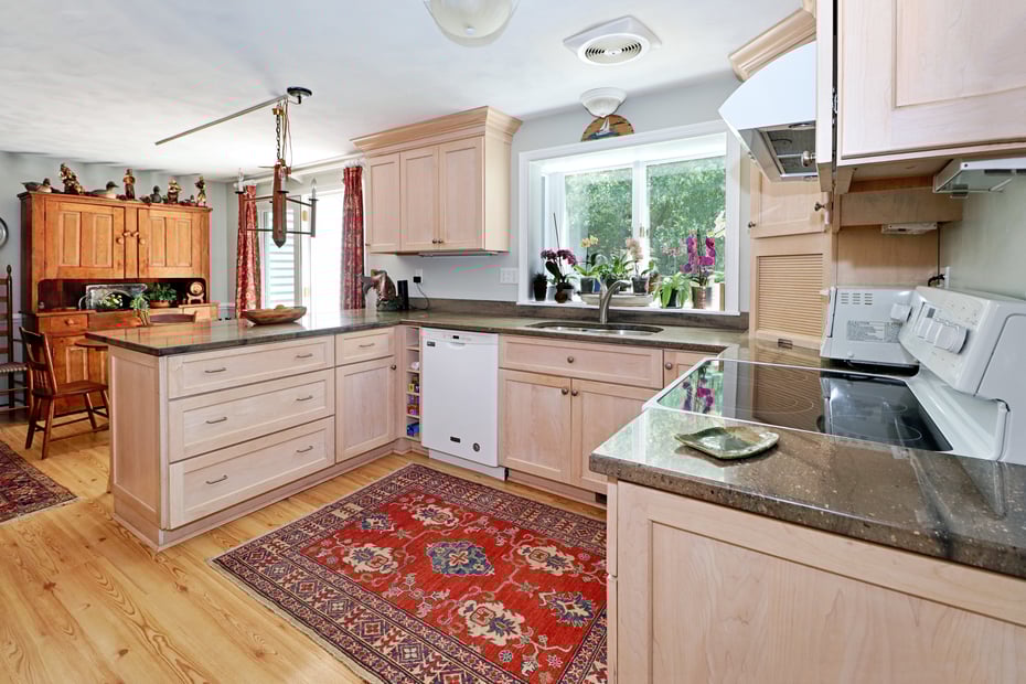 1135 Hulls Farm Road Photo 15