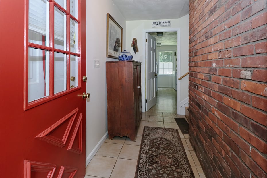 1135 Hulls Farm Road Photo 21