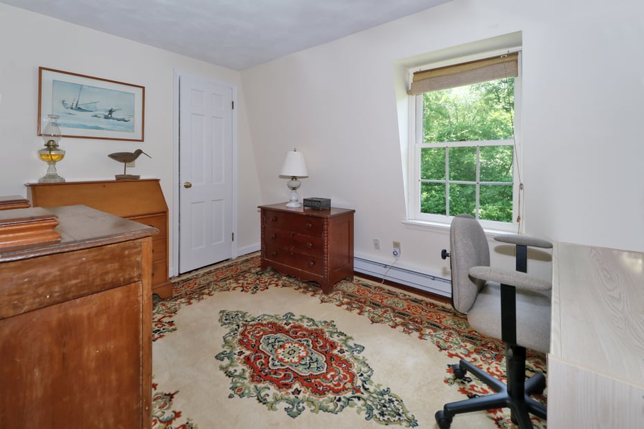 1135 Hulls Farm Road Photo 32