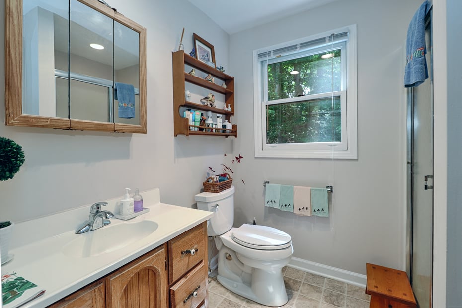 1135 Hulls Farm Road Photo 40