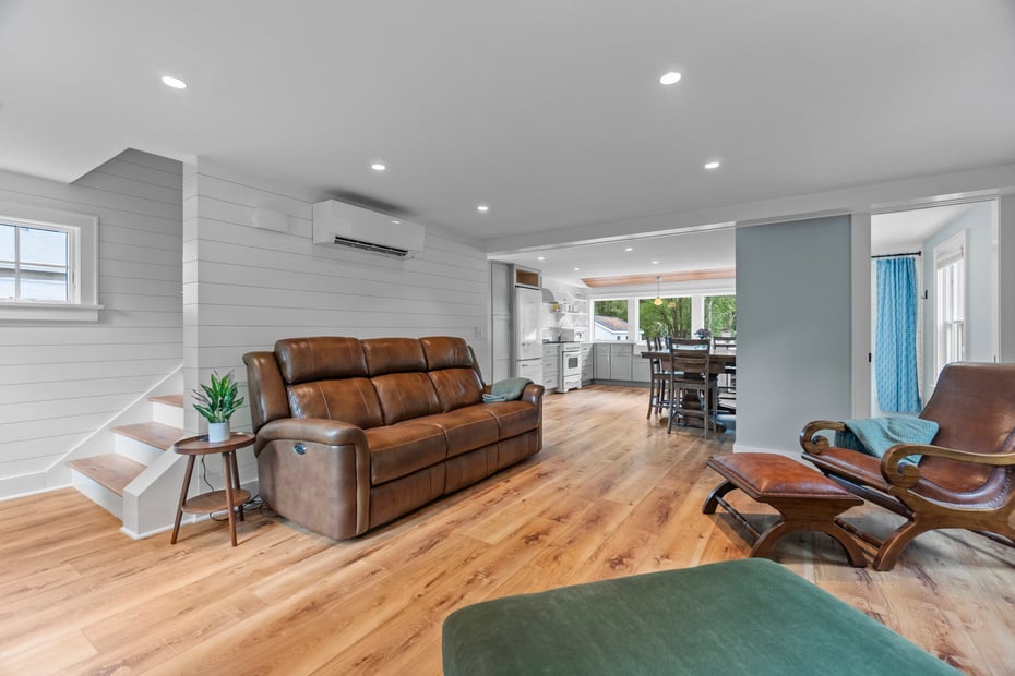 176 Great Neck Road Photo 11
