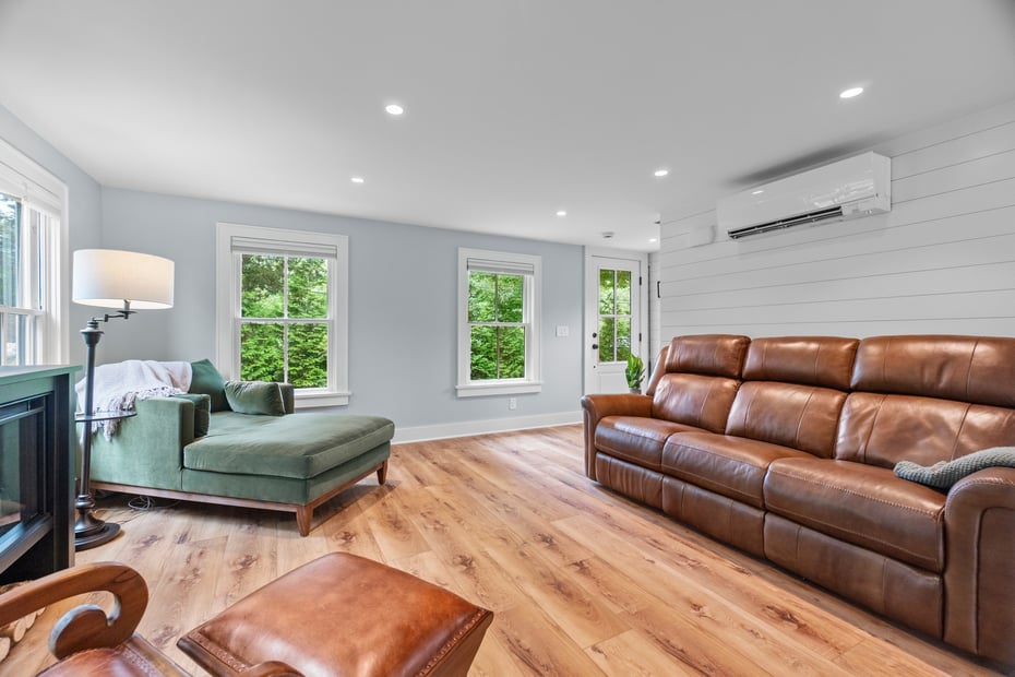 176 Great Neck Road Photo 13