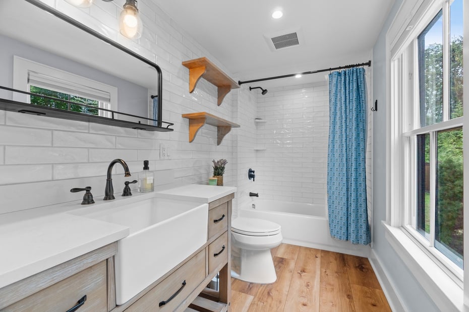 176 Great Neck Road Photo 15