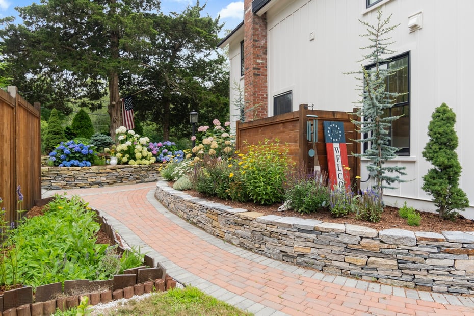 176 Great Neck Road Photo 29