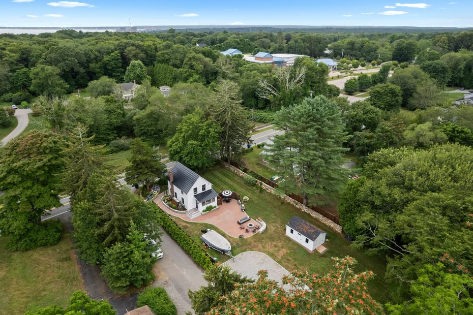 176 Great Neck Road Photo 38