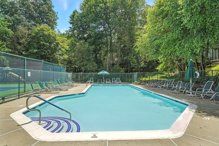 133 Woodbrook Road Photo 39