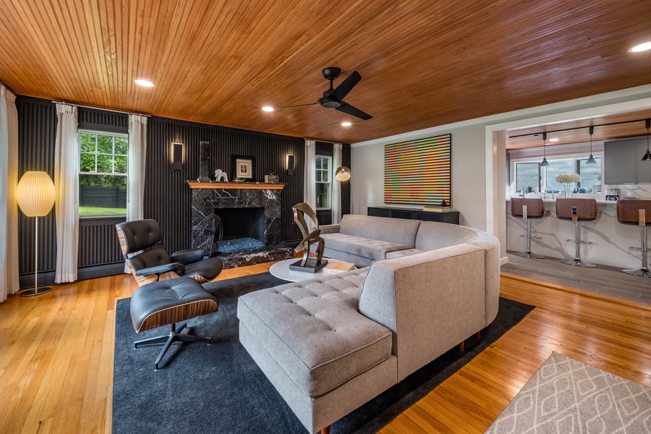 55 Bogel Road Photo 4