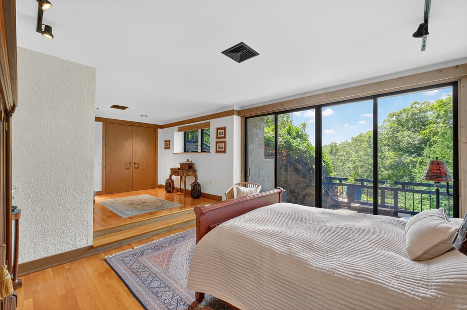 16 Gorge Lane Photo 9