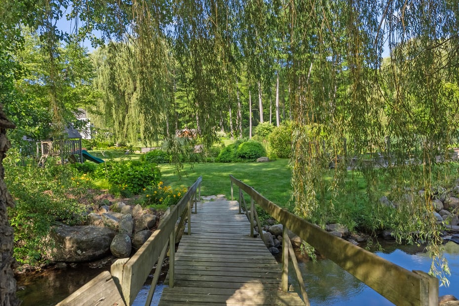 57 Indian Trail Road Photo 43