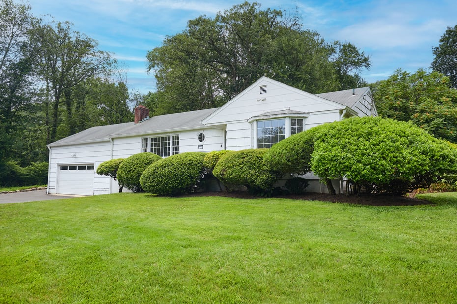 12 Shady Knoll Lane Photo 1