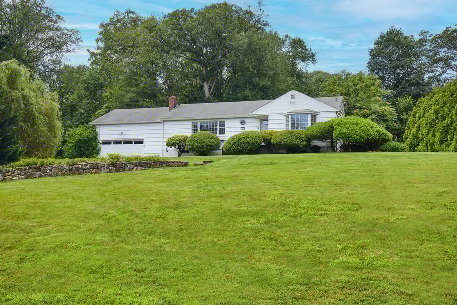 12 Shady Knoll Lane Photo 2