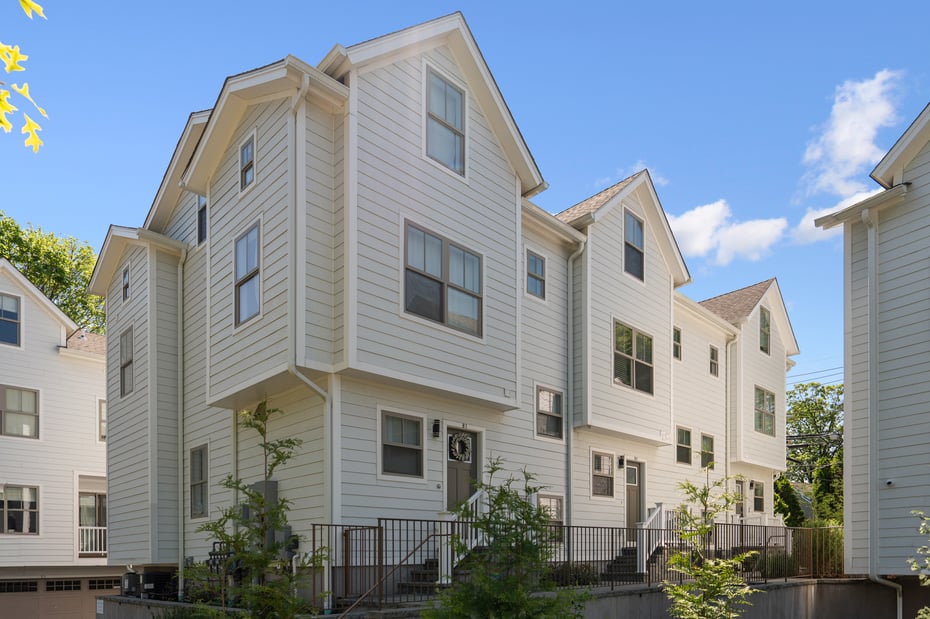 1 Howard Avenue  #B2 Photo 2