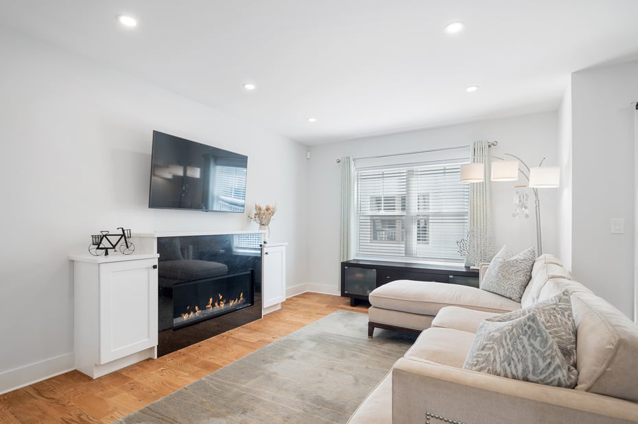1 Howard Avenue  #B2 Photo 12