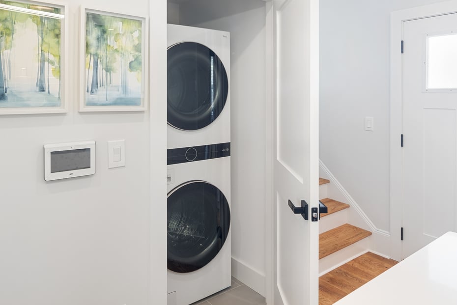 1 Howard Avenue  #B2 Photo 18