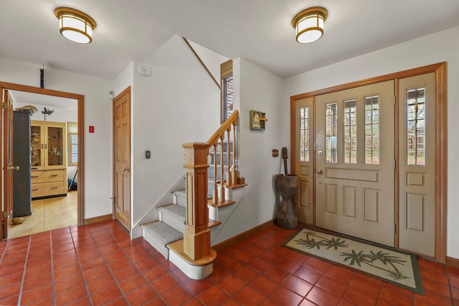 765 Canaan Rd Photo 25