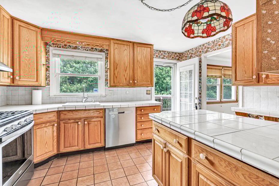 10 Magnolia Road Photo 9
