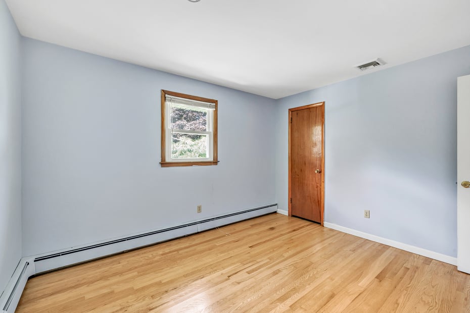 10 Magnolia Road Photo 16