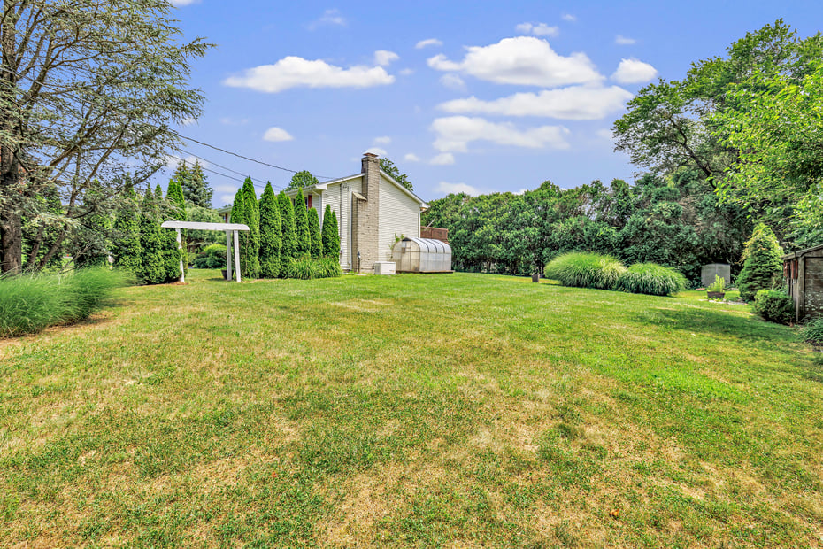 10 Magnolia Road Photo 29