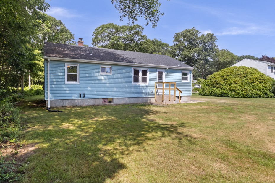 133 Bloomingdale Road Photo 4