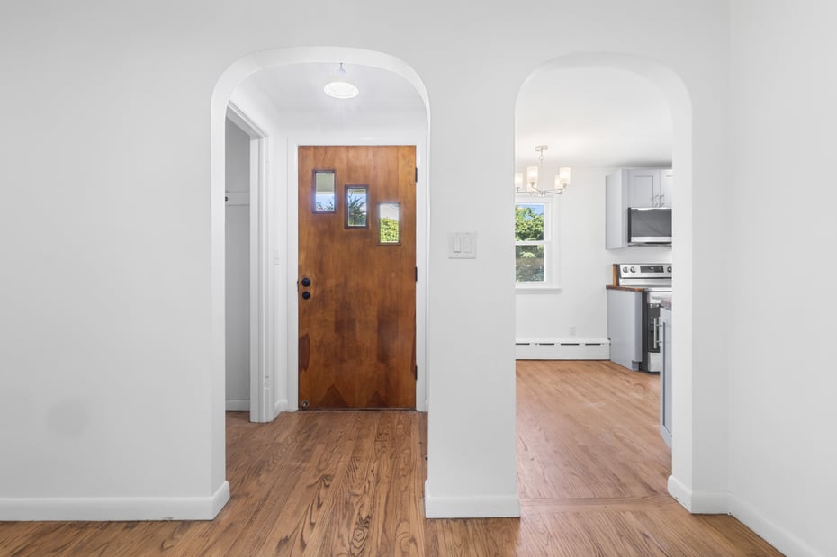 133 Bloomingdale Road Photo 10