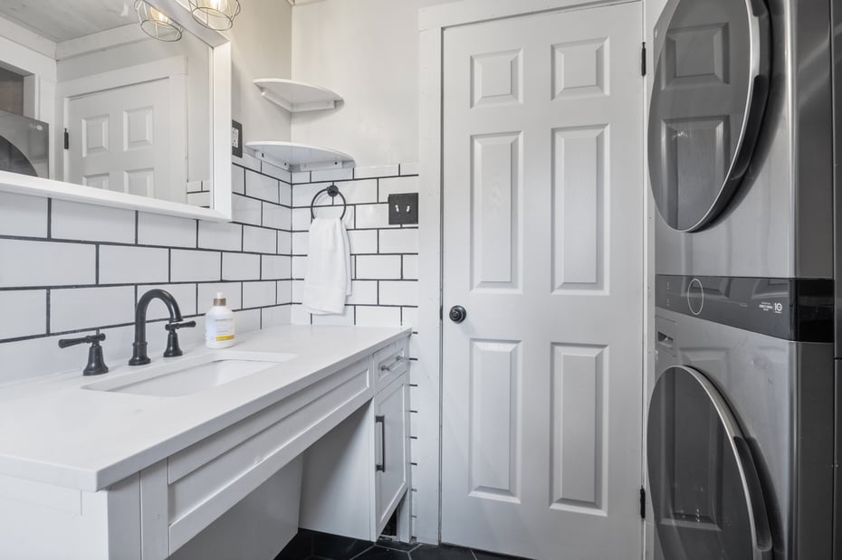 133 Bloomingdale Road Photo 14