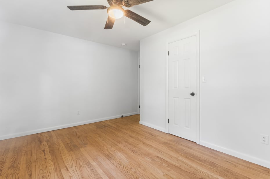 133 Bloomingdale Road Photo 18