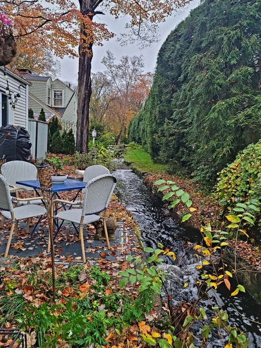 2 Violet Lane Photo 14