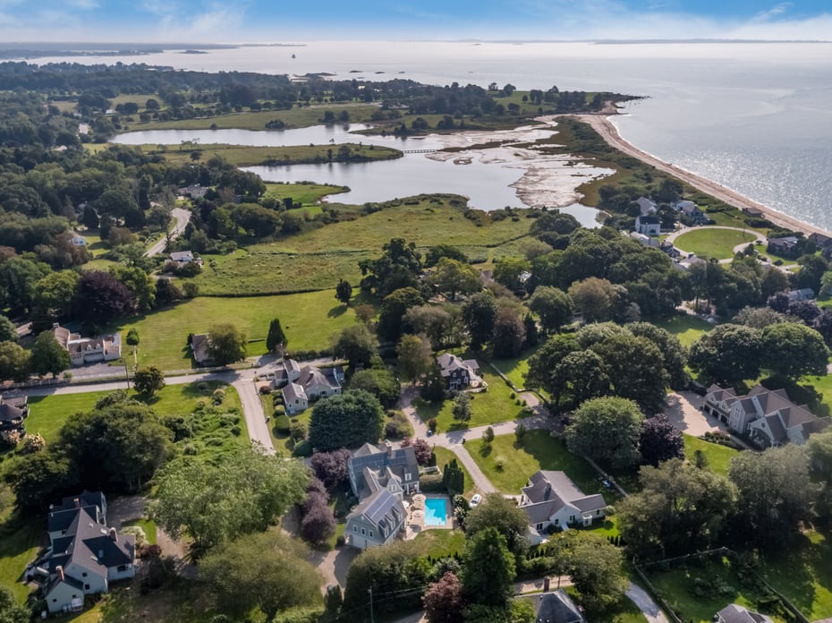 3 Sea Meadows Lane Photo 9