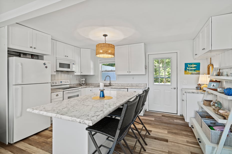 34 Marshfield Road Photo 13