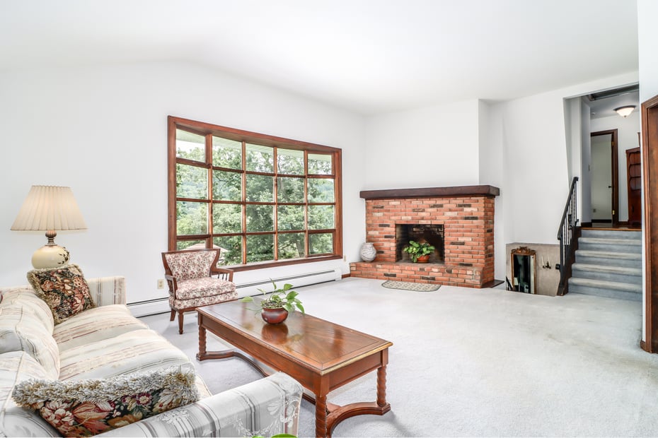 21 Lillinonah Drive Photo 5