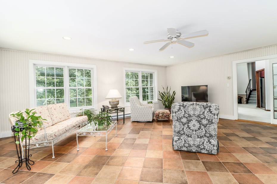 21 Lillinonah Drive Photo 9