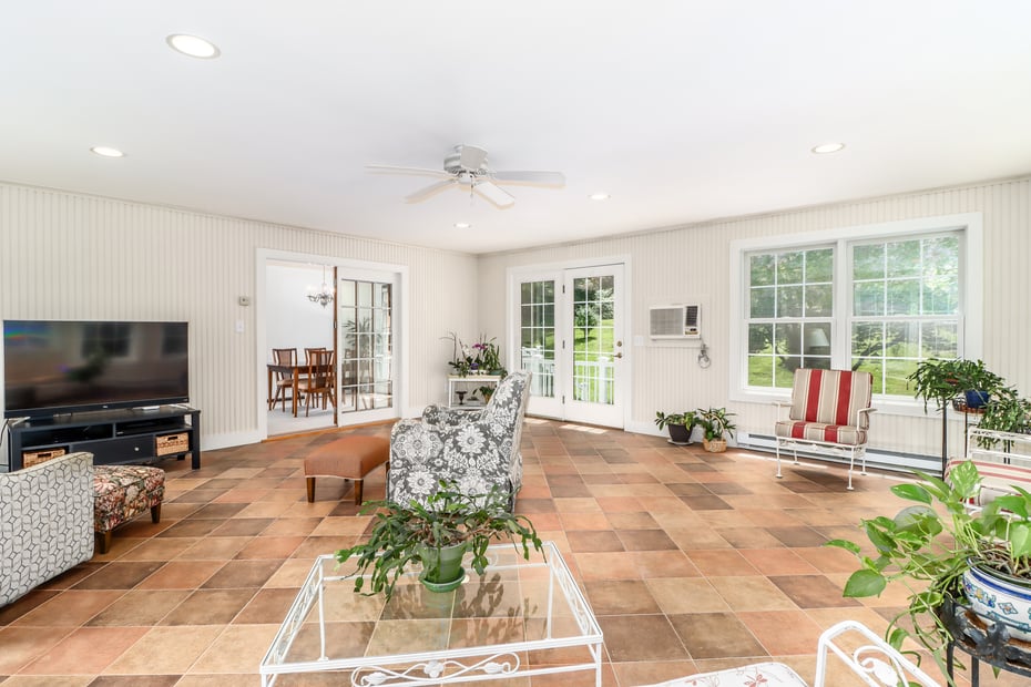 21 Lillinonah Drive Photo 10