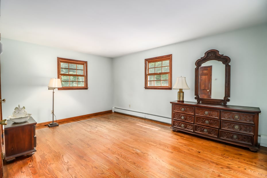 21 Lillinonah Drive Photo 17
