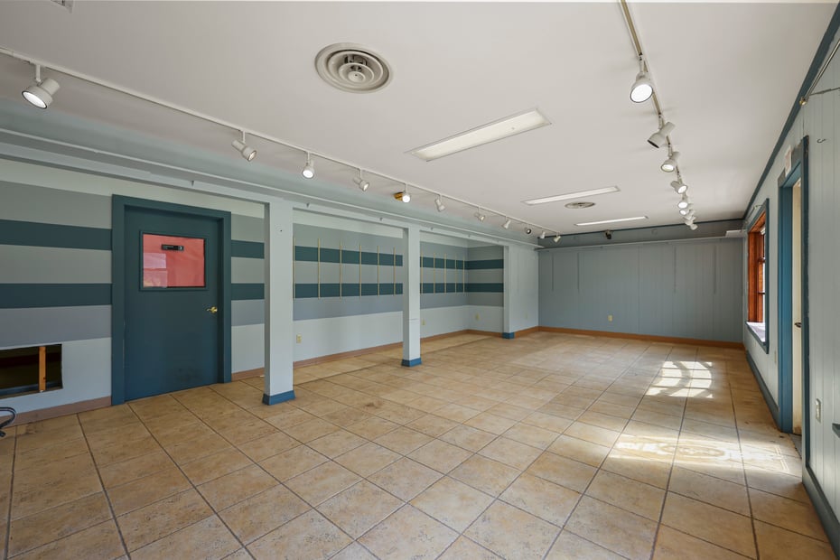 260 Stockbridge Rd Photo 11