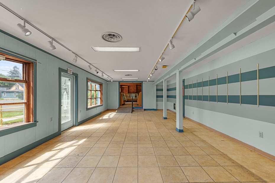 260 Stockbridge Rd Photo 12