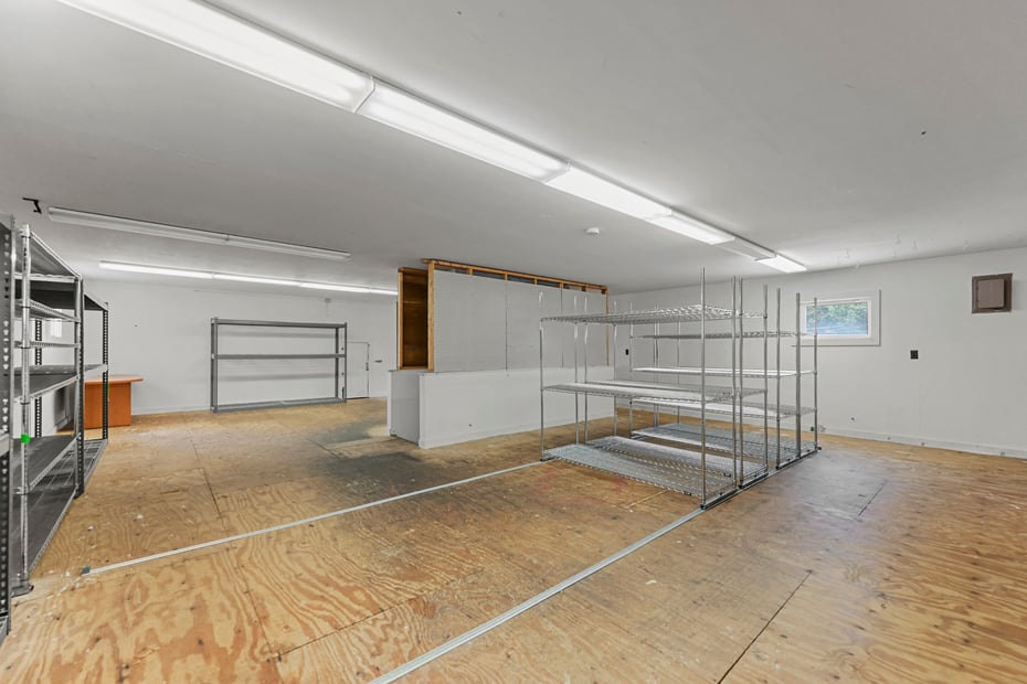 260 Stockbridge Rd Photo 24