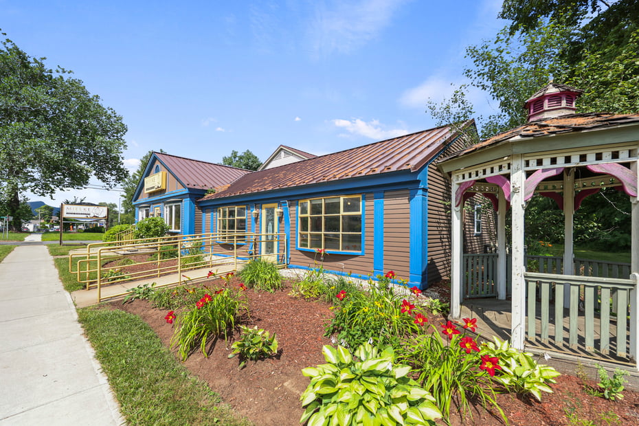 260 Stockbridge Rd Photo 31