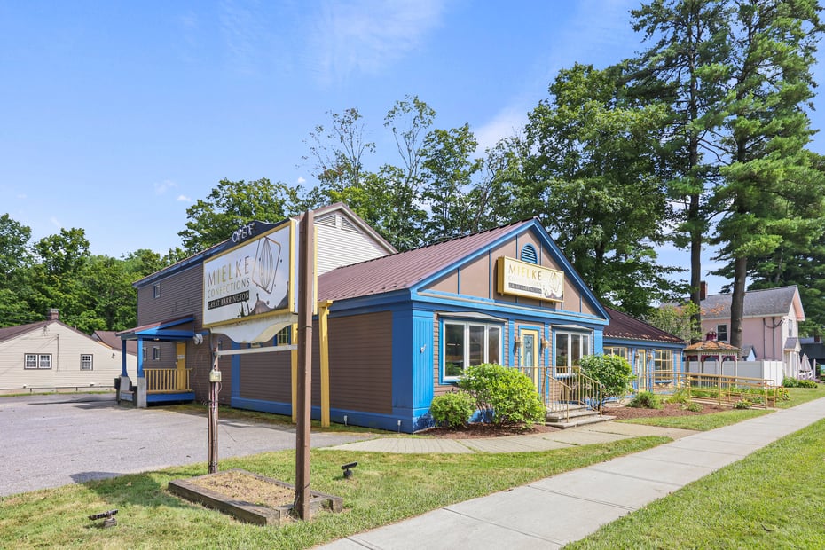 260 Stockbridge Rd Photo 32