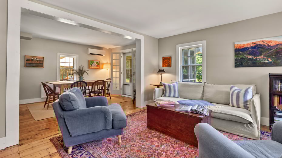 533 Shaker Museum Road Photo 3