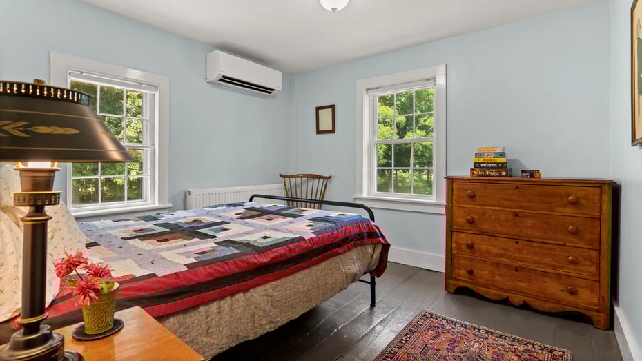 533 Shaker Museum Road Photo 22