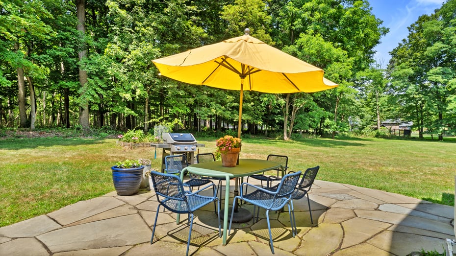 533 Shaker Museum Road Photo 27