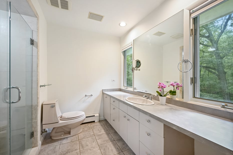 391 Sawmill Road Photo 12